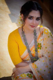 উন্নত মানের হাফ সিল্ক শাড়ি